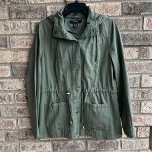 🍒💣 Army green lightweight bomber windbreaker utility style jacket